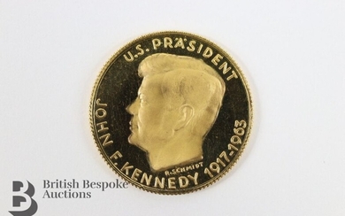 United States John F Kennedy 750 gold commemorative coin,...