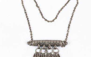 Very beautiful Yemeni silver hirz pendant mounted on...