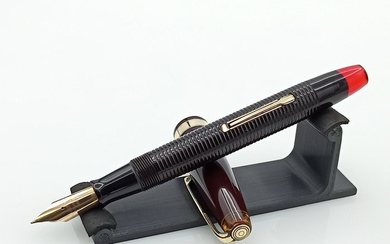 Waterman - Hundred years - Red - Fountain pen