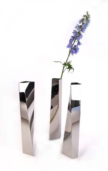 Zaha Hadid - Alessi - Set of 3 Flower Vases
