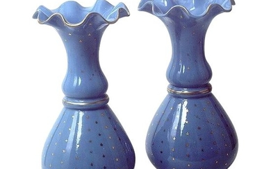 1 Pair of blue opaline vases.