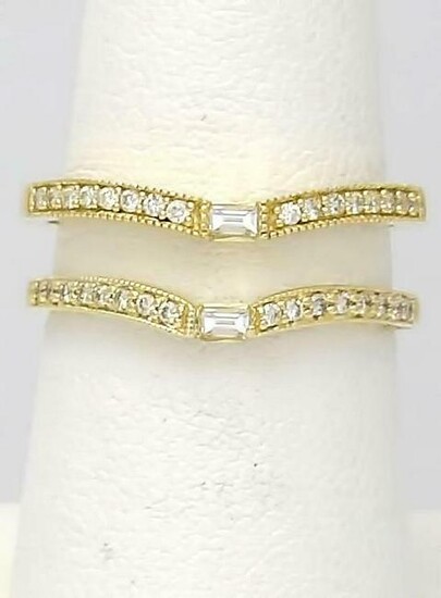 14k YELLOW GOLD .26ctw BAGUETTE DIAMOND CURVED SET OF