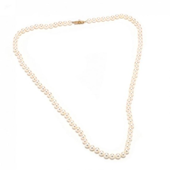 18KT Gold and Pearl Necklace, Mikimoto