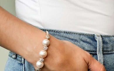 18k Pearl Diamond Bangle Bracelet