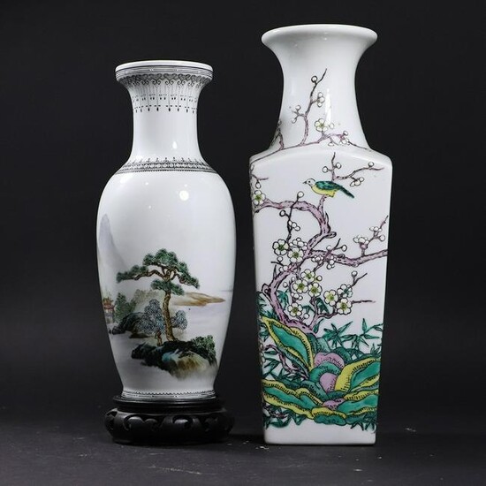 2 Assorted Chinese Porcelain Vases with Decorated Scene