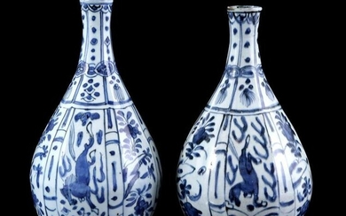 2 porcelain pipe vases