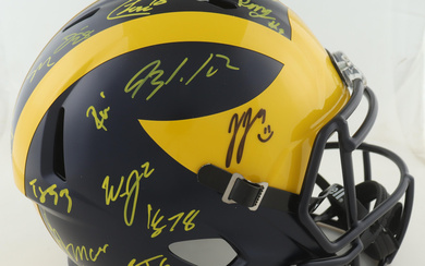 2023 Michigan Wolverines Full-Size Speed Helmet Team-Signed by (19) with J.J. McCarthy, Blake Corum, Roman Wilson, Colston Loveland (Beckett)