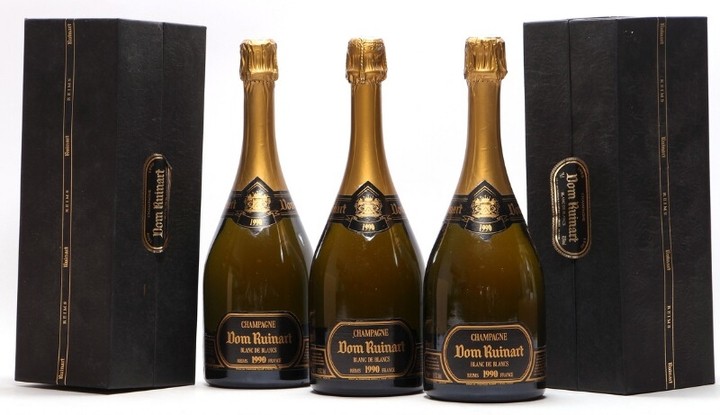 3 bts. Champagne Brut “Dom Ruinart”, Ruinart Pére & Fils 1990 A (hf/in).