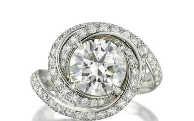 Cartier Trinity Ruban 2.16-Carat Diamond Ring
