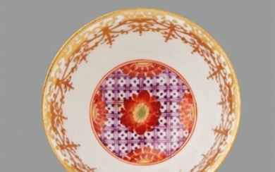 A Meissen porcelain tea bowl with the coat-of ...