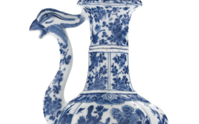 A BLUE AND WHITE PHOENIX HEAD EWER AND COVER, KANGXI PERIOD (1662-1722)
