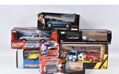 A COLLECTION OF BOXED MODEL AND RC CARS, to include a Minich...