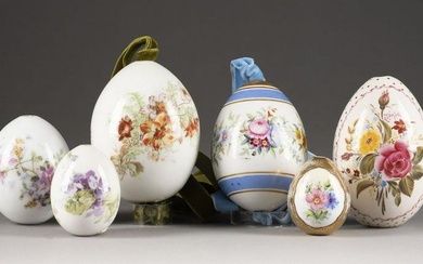 A COLLECTION OF SIX PORCELAIN EGGS Russian, 19th/early 2