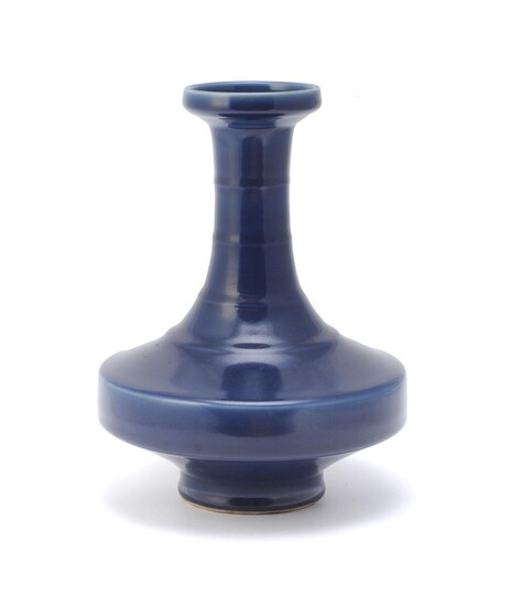A Chinese blue-glazed vase