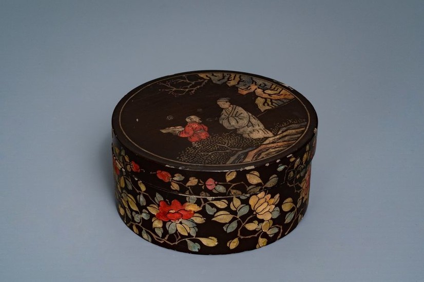 A Chinese carved and inlaid coromandel lacquer box,...