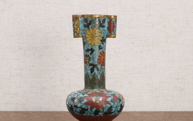 A Chinese cloisonné arrow vase