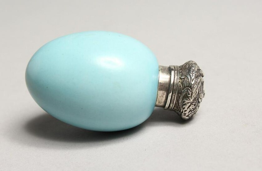 A DUCK'S EGG SILVER TOP SCENT BOTTLE.