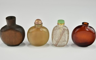 A GROUP OF FOUR 19TH CENTURY CHINESE SNUFF BOTTLES