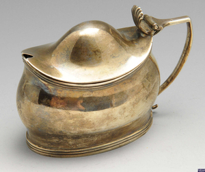 A George III silver mustard pot by Peter, Ann & William Bateman.
