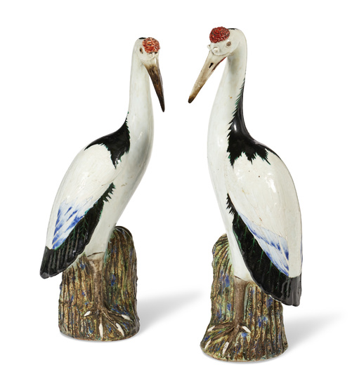 A LARGE PAIR OF CHINESE EXPORT PORCELAIN CRANES QIANLONG PERIOD (1736-1795)