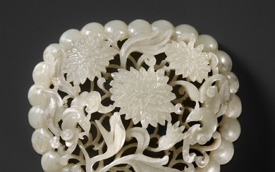 A RETICULATED PALE CELADON JADE ‘CHRYSANTHEMUM AND BAT’ PLAQUE, JIN TO YUAN DYNASTY