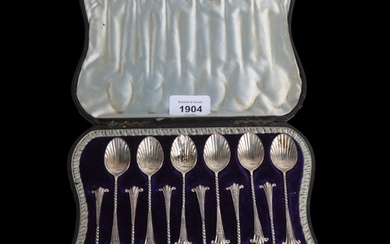 A cased set of 12 Victorian silver shell teaspoons, Charles ...