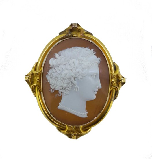 A large shell cameo brooch