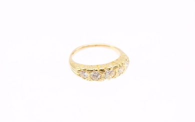 A vintage style diamond and 18ct yellow gold ring, comprising...