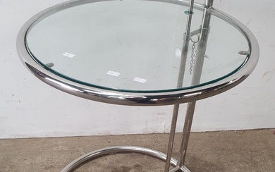 AN ART DECO GLASS TOP SIDE TABLE