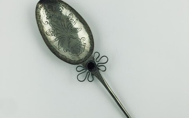Alto Peru silver "leaves and flowers" 'Tupo' pin