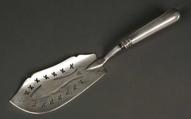 American Silver. Fish slice by Edward Stebbins & Co, New York circa 1835