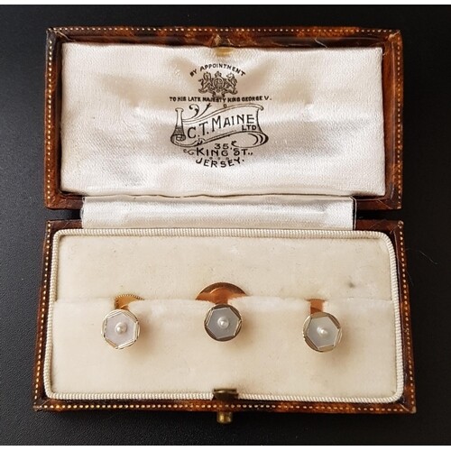 BOXED SET OF MOTHER AND PEARL AND SEED PEARL DECORATED STUDS...