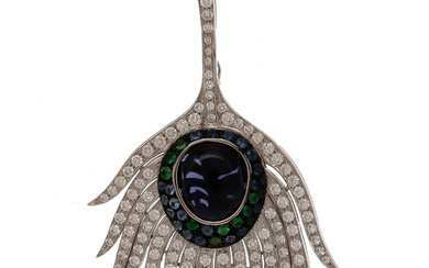 CARRERA Y CARRERA. Carnival pendant from the 'Peacock' collection.