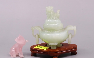 CHINESE CARVED GREEN STONE VESSEL ON STAND & CARVED PINK QUARTZ CAT FIGURE