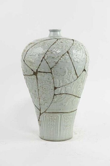 CHINESE KINTSUGI REPAIRED CELADON MEIPING VASE