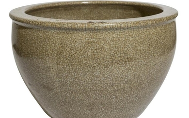 Chinese Porcelain Crackleware Bowl