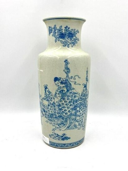 Chinese Qing Style Blue and White Porcelain Vase