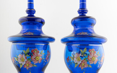 Coppia di vasi a balaustro in vetro blu e oro