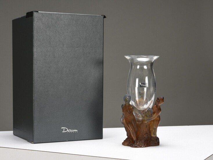 DAUM NANCY Vase aux nymphes en cristal translucide... - Lot 4 - Richard Maison de ventes