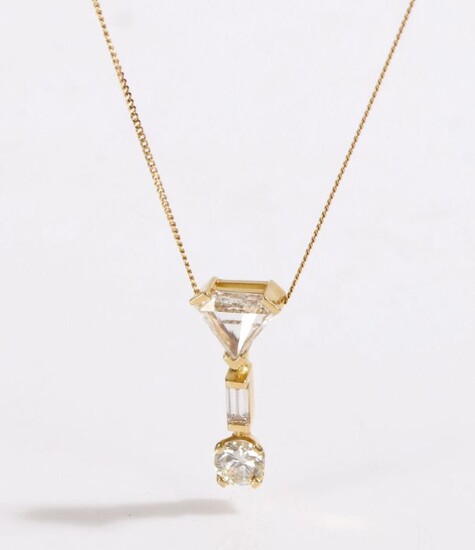 Diamond set pendant necklace, the pendant set with three diamonds, the trillion set diamond at 8mm