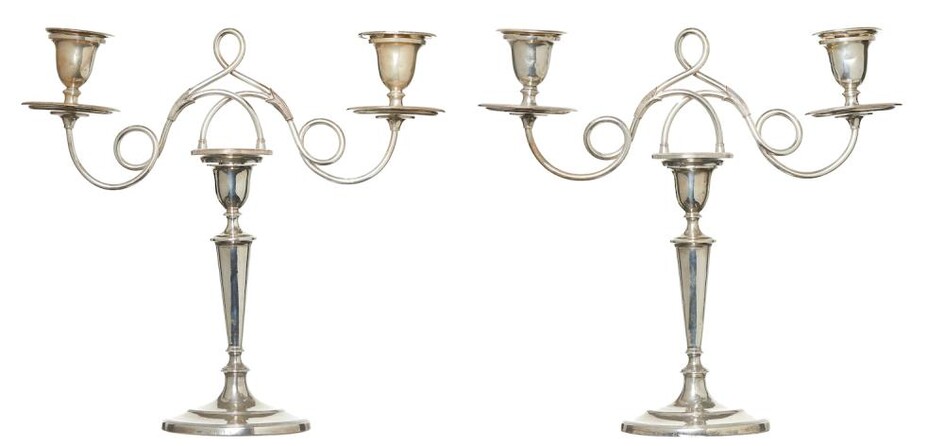 FINE PAIR OF GEORGE III PERIOD STERLING SILVER CANDLESTICKS