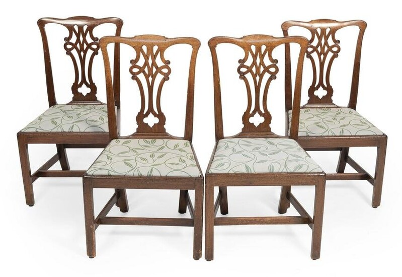FOUR CHIPPENDALE-STYLE SIDE CHAIRS Early 20th Century