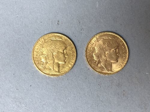 FRANCE. 20 gold francs, 1x 1908 and 1x...