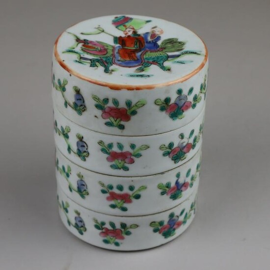 Famille Rose stacking box - China, Qing Dynasty, four