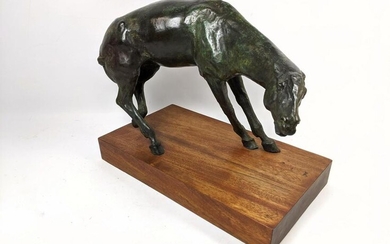 GARY MICHAEL WEISMAN Bronze Table Sculpture. Horse fig