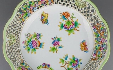 Herend Queen Victoria Large Reticulated Wall Plate
