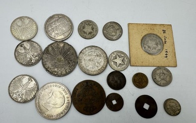 INTERNATIONAL COIN LOT INCLUDES MEXICAN SILVER