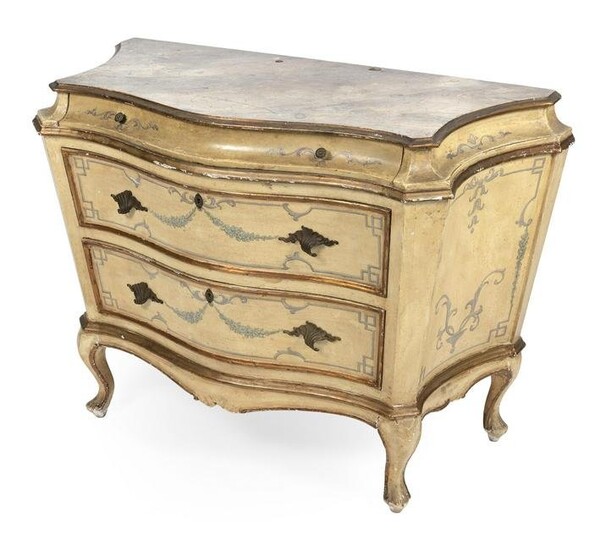 ITALIAN NEOCLASSICAL YELLOW-PAINTED COMMODE 20th