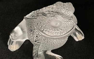 LALIQUE "GREGOIRE FROG" FROSTED CRYSTAL