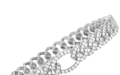 LB Exclusive 18K White Gold 2.25 ct Diamond Bracelet